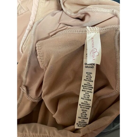 Rhonda Shear Lightweight Smoothing Brief LARGE (11-AL) - Picture 3 of 4